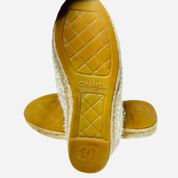 CHANEL TWEED CC ESPADRILLES - Picture 8 of 9
